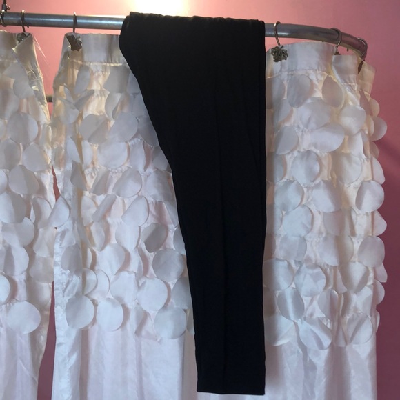 Leggings - Picture 1 of 3